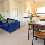 Mearbeck Apartament *